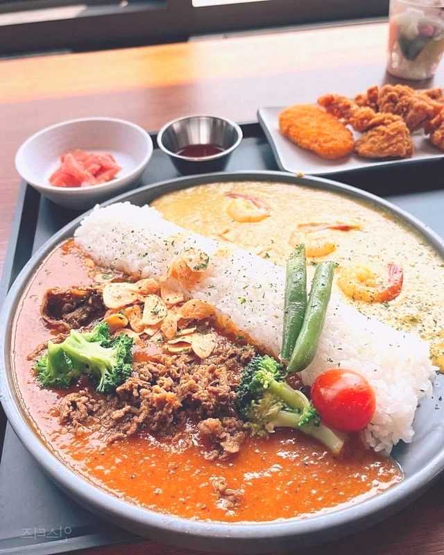 Hybe&#8217;s Lunchroom High quality