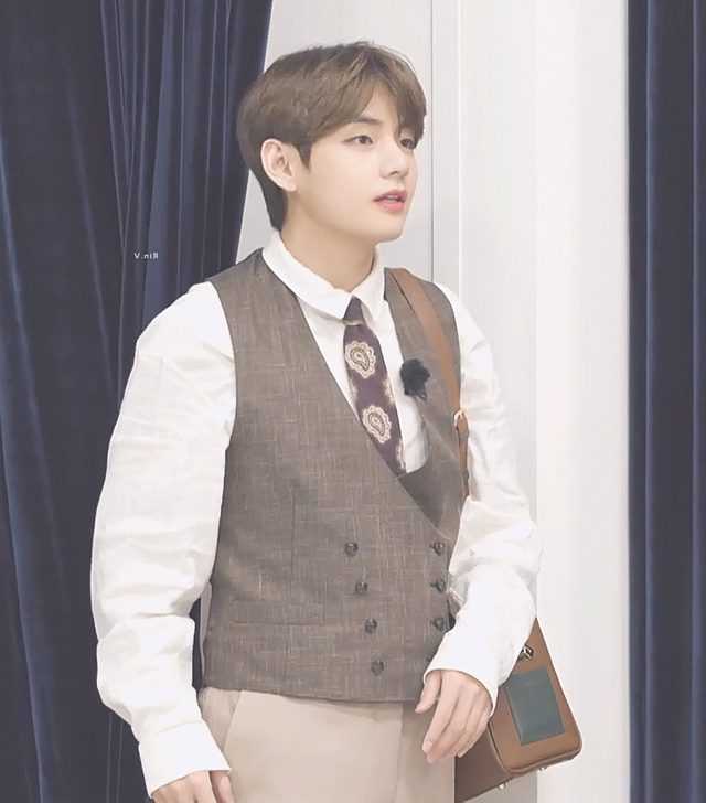 Ko So Young Owns Special Bag Which is created by BTS V