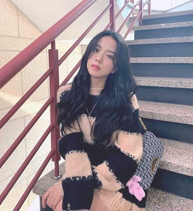 Netizens talk about their preferred BLACKPINK&#8217;s Instagram photos