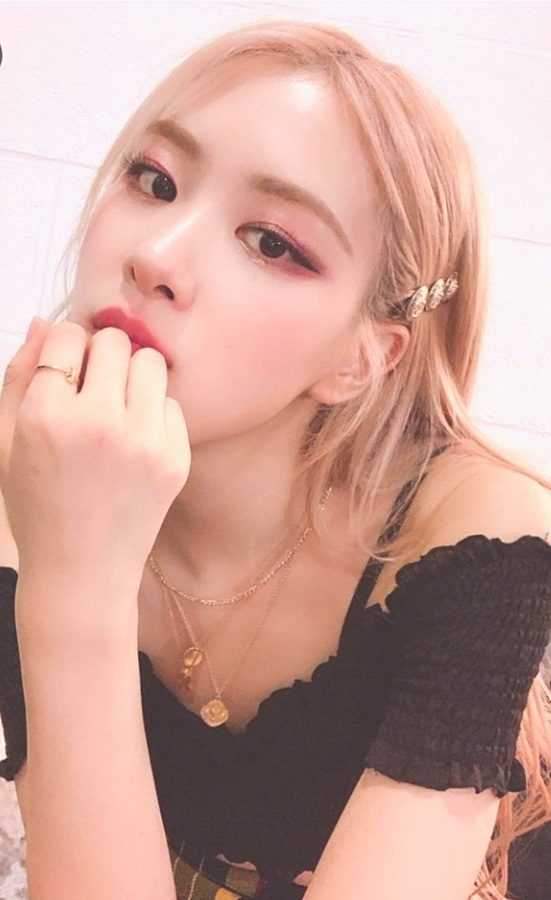 Netizens talk about their preferred BLACKPINK&#8217;s Instagram photos