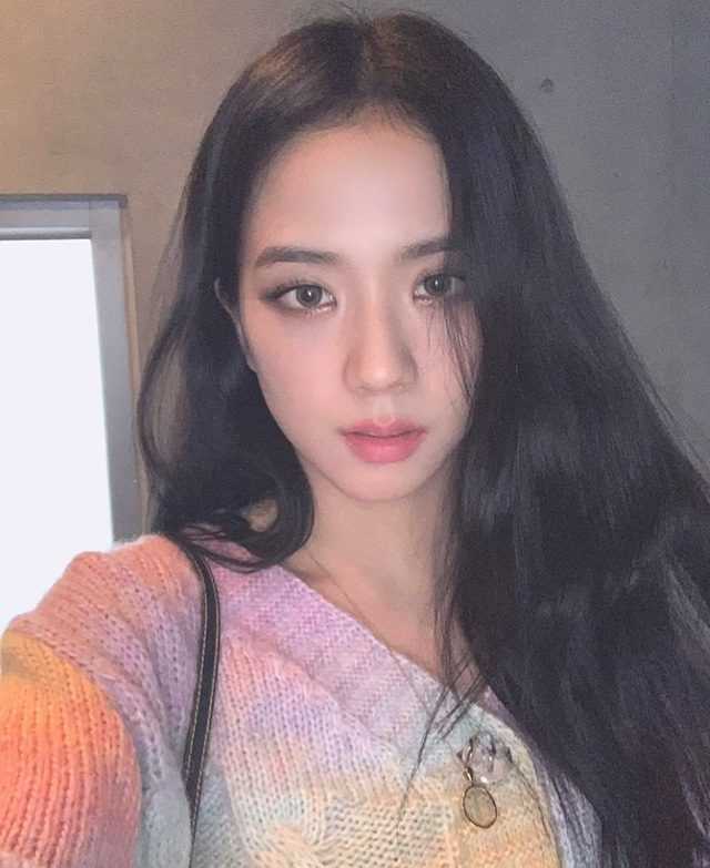Netizens talk about their preferred BLACKPINK&#8217;s Instagram photos