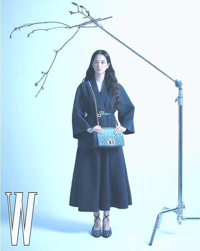 The Huge Three Human Dior of South Korea