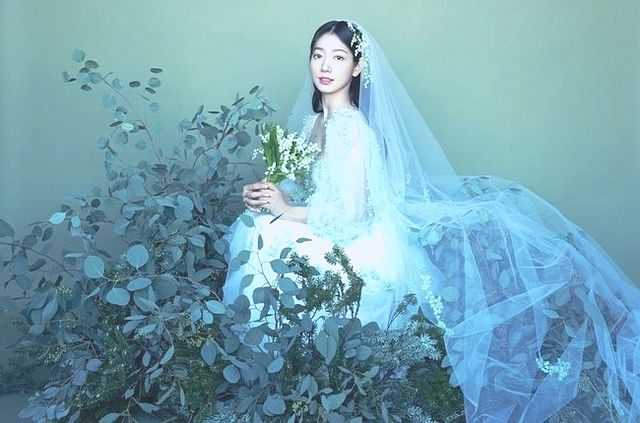 Park Shin Hye and Choi Tae Joon&#8217;s wedding pictures tend to be released