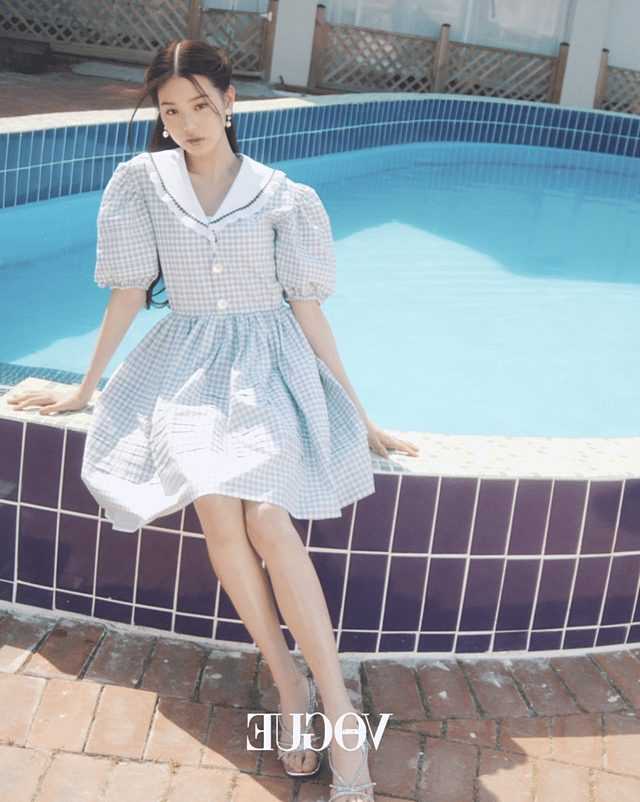 Three Korean entertainers selected by Italian fashion label &#8216;Miu Miu&#8217;