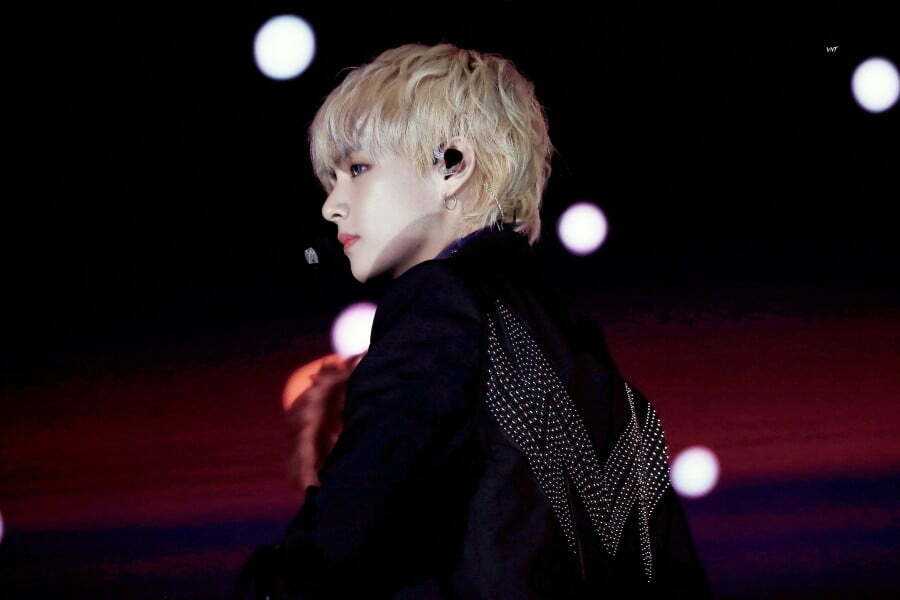 Who are the male artists that you respect due to their looks?