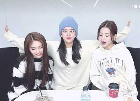 Vlive Today: Ive&#8217;s Severe