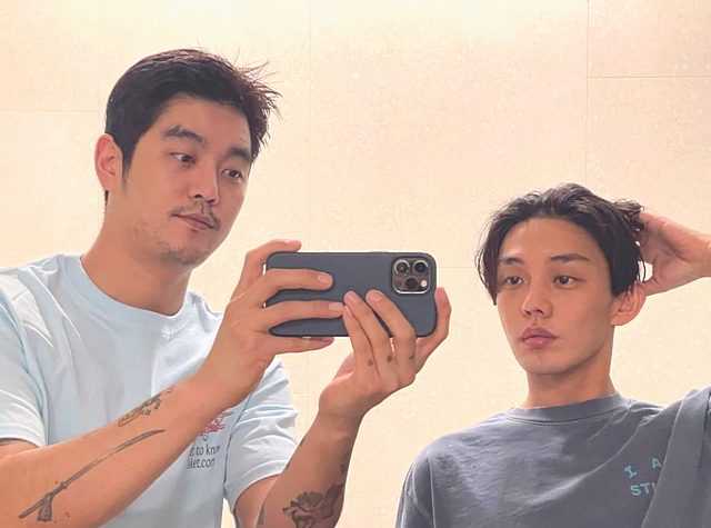 Writer Choi Haneul, Posts Photographs with Yoo Ah-in On His Insta
