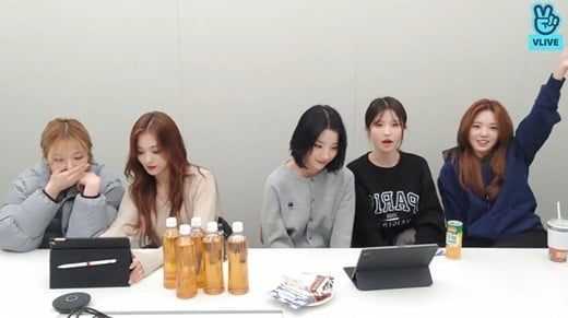 Fromis 9&#8217;s Lee Saerom under controversy for declaring she&#8217;s bored to death in the lead-up to the live streaming