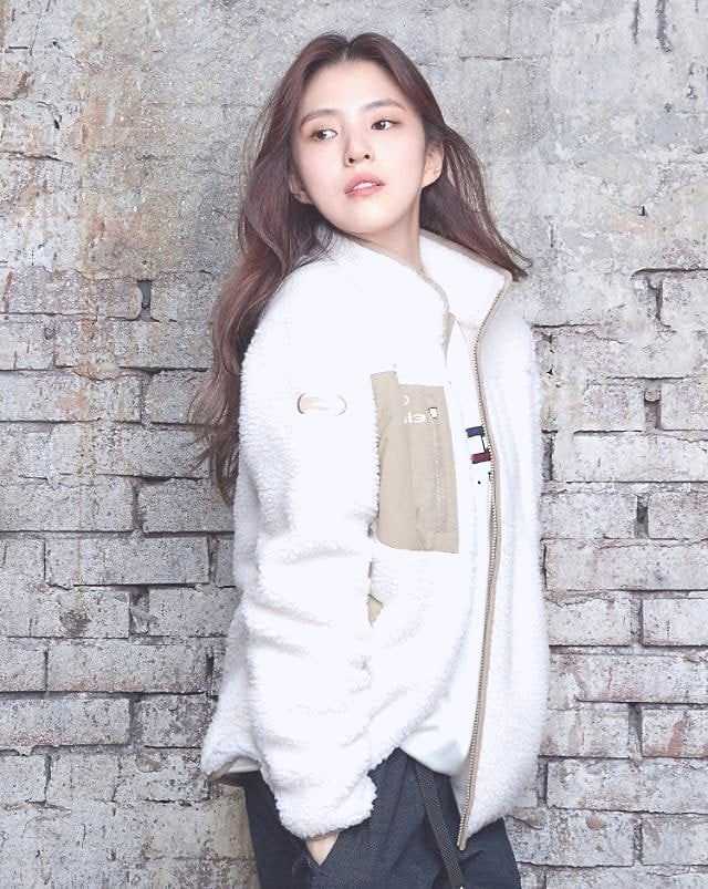 Netizens discuss their opinions on the question of whether Aespa as well as Noze is better suited for Eider