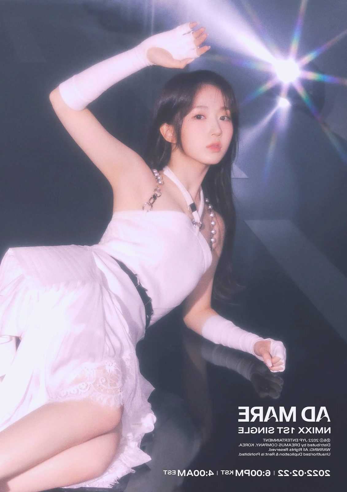 Nmixx 1st concept photo &#8216;N&#8217; Haewon Sullyoon