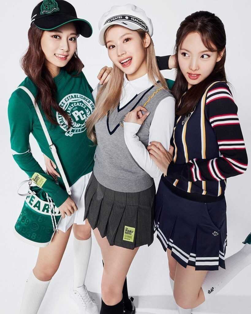 People are puzzled after looking at TWICE&#8217;s pictures for Pearlygates