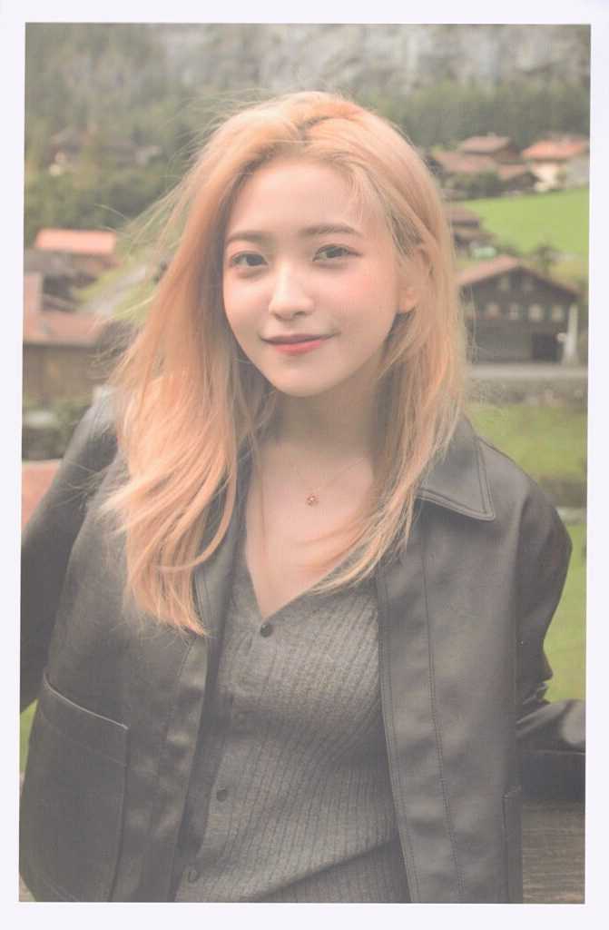 Red Velvet stunned the netizens by their traffic cards