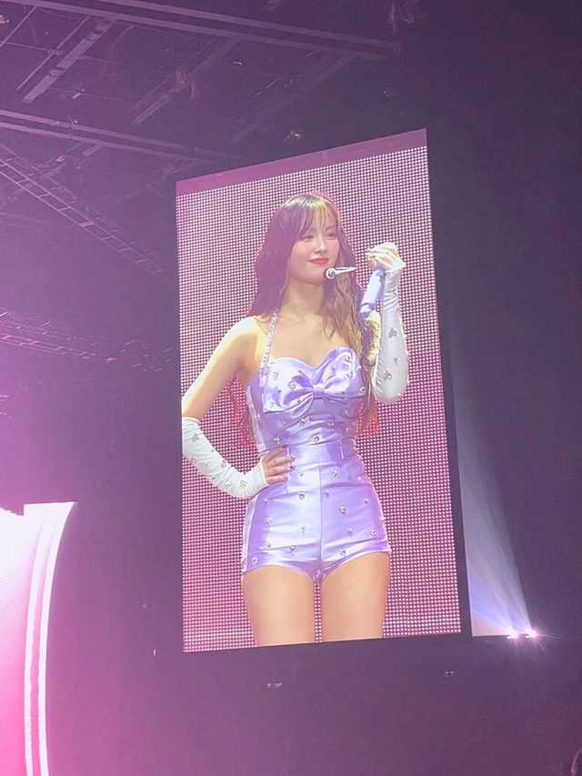 TWICE perform at US