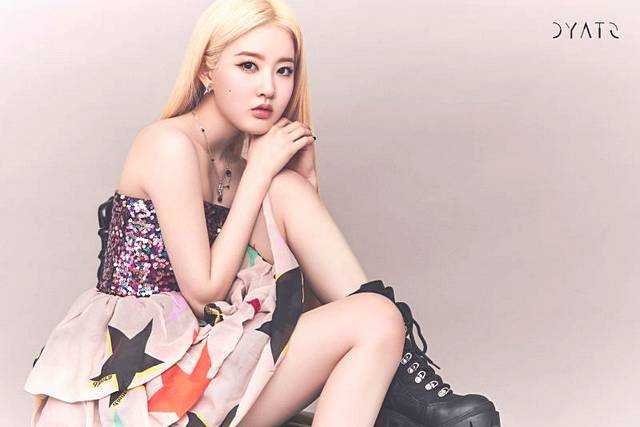 The return of STAYC&#8217;s teaser clothes receives mixed feedback by people