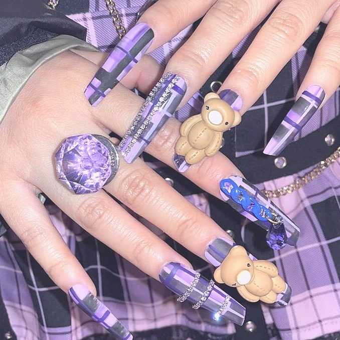 Wow, the nails of female idols are so fierce