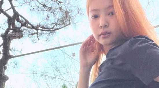 BLACKPINK Jennie enthralls netizens by revealing her new color of hair