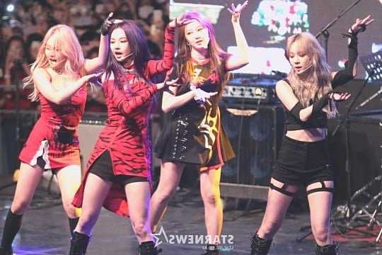 Netizens criticized Aespa for not singing live in concert of Korea University festival