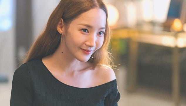 Viewers are alarmed by Park Min Young&#8217;s ongoing weight loss