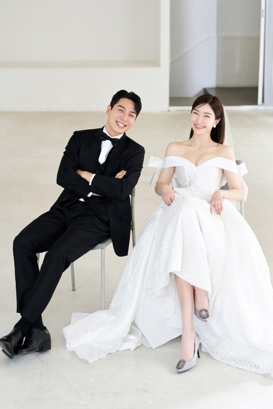 Lady Jane and Im Hyun Tae tied the knot after 7 years of dating