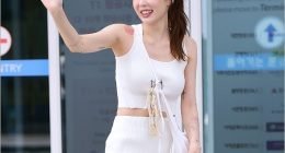 Hyuna performs at water bomb festival in Japan