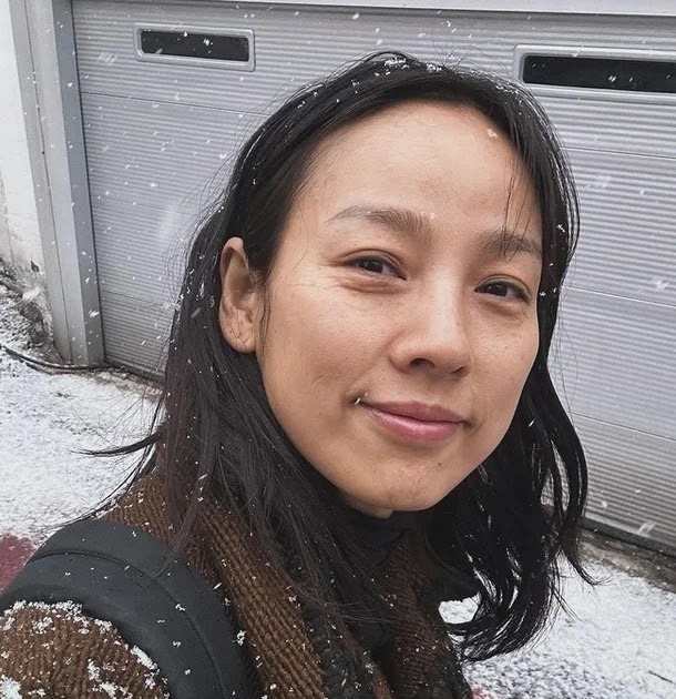 Lee Hyori's faceless selca received a lot of support

